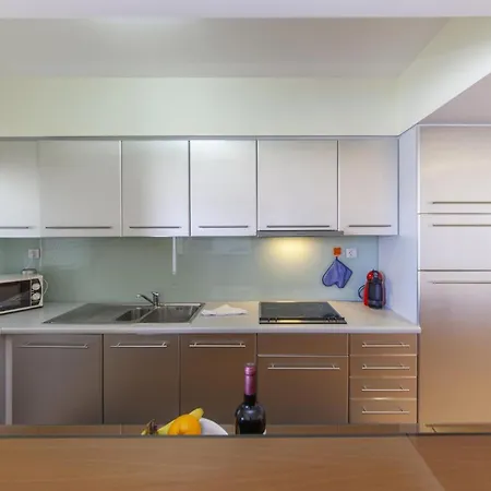 A23 - Marina Palm View Apartment *