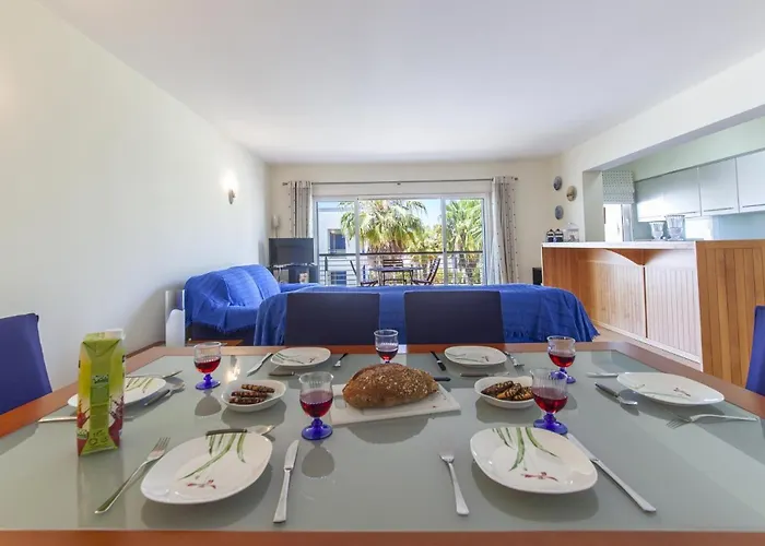 A23 - Marina Palm View *