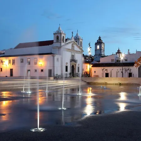 A23 - Marina Palm View